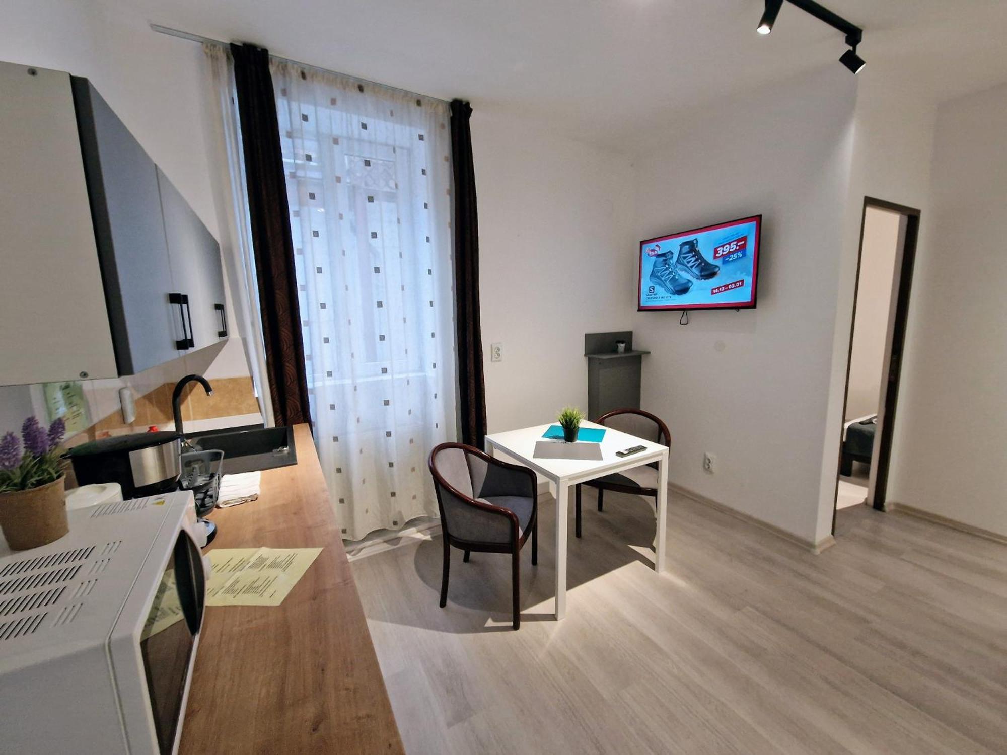 Key Apartments In Main Square 布拉索夫 外观 照片